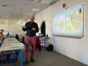 Dr WOLFF présentant ses divers projets humanitaires