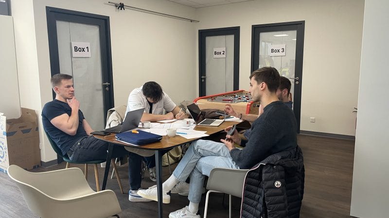 étudiants de l'école Oscar
